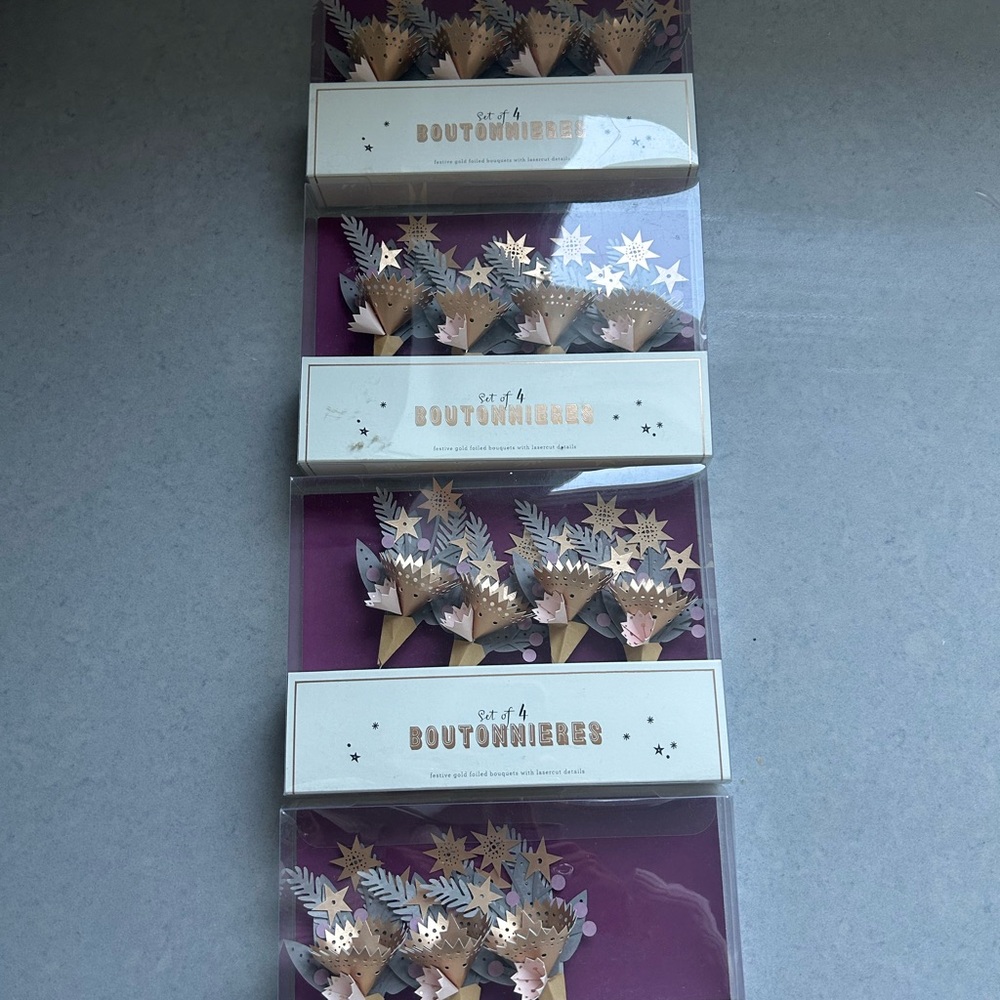 Set of paper bouquets by Anthropologie